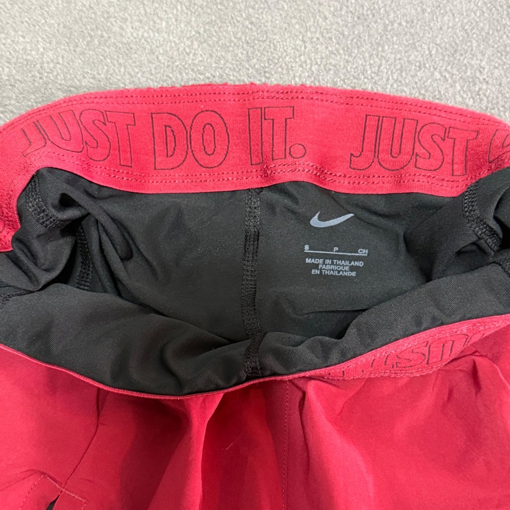Nike Dark Red And Black Athletic Sporty Running Workout Shorts Size Small - Picture 3 of 5